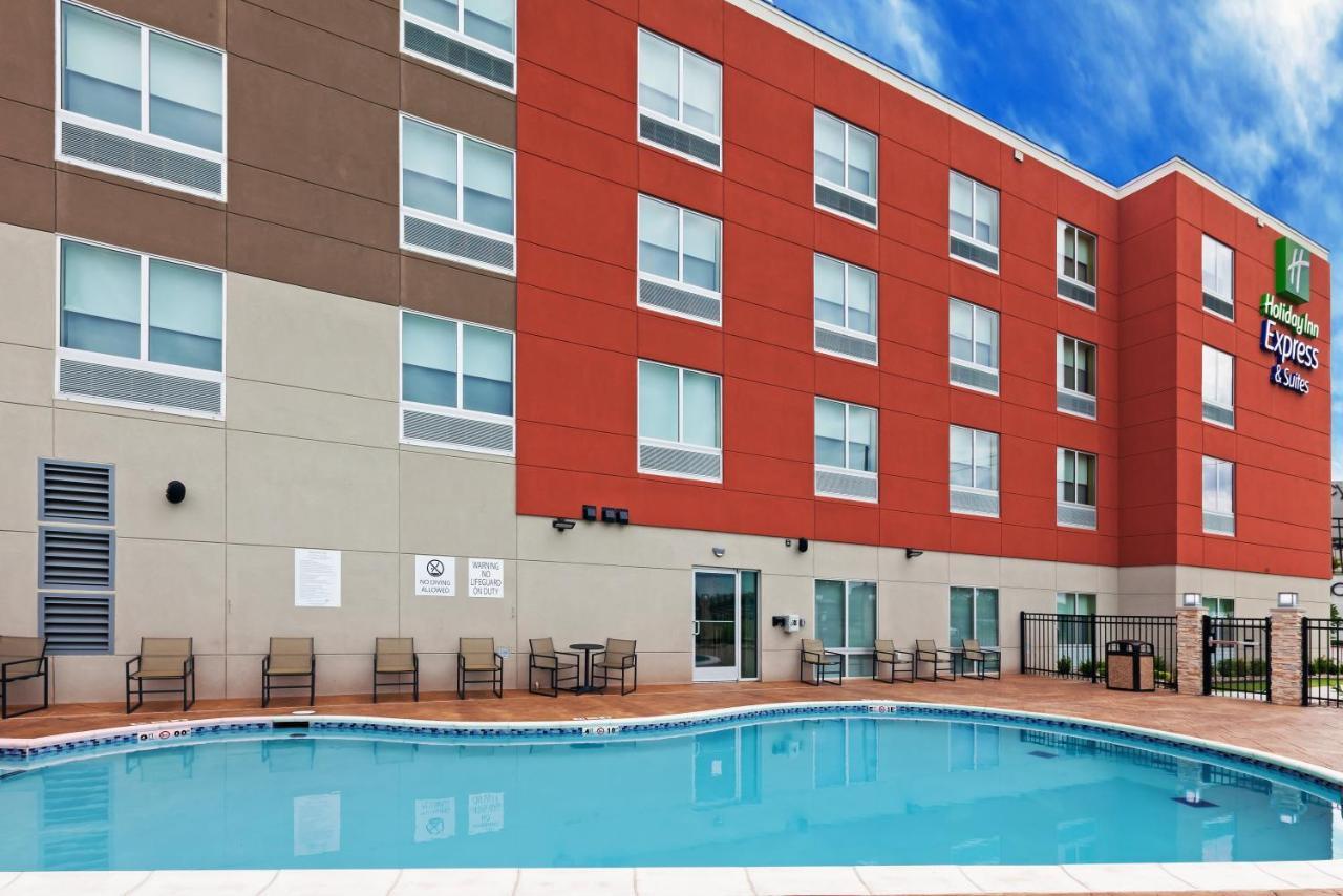 Holiday Inn Express & Suites Tulsa South - Woodland Hills By Ihg Buitenkant foto